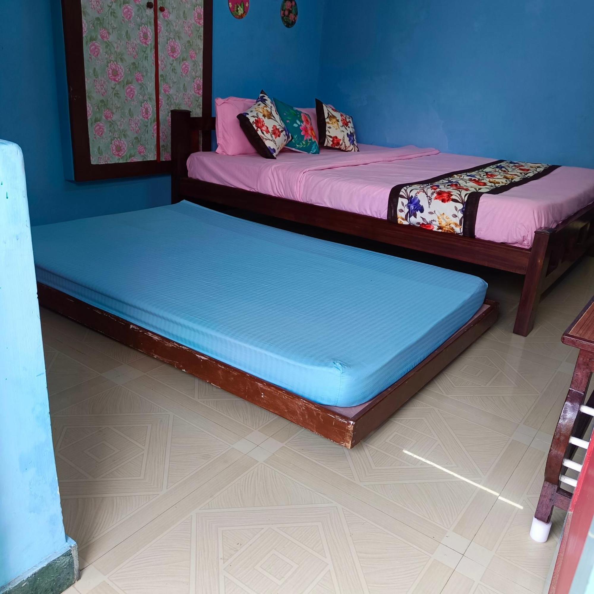 Blue Waves Homestay ปอนดิเชอรี ภายนอก รูปภาพ